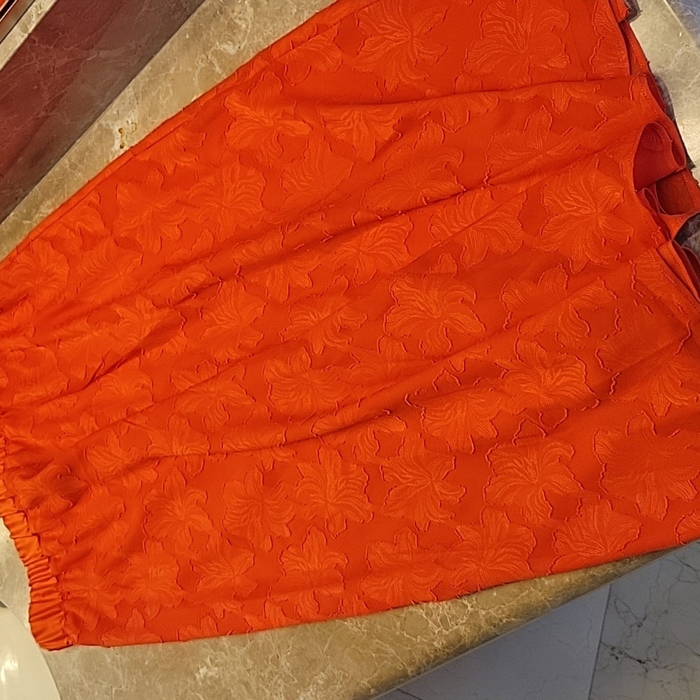 *DKNY Orange Flowy Floral Motif A-Line Skirt w/ elastic waist, S